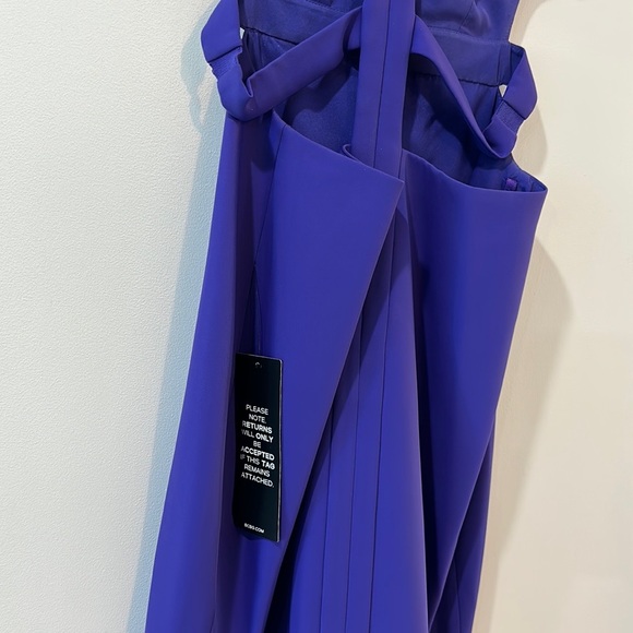 NWT BCBGMaxAzria Ava Cut Out Gown - Picture 14 of 14